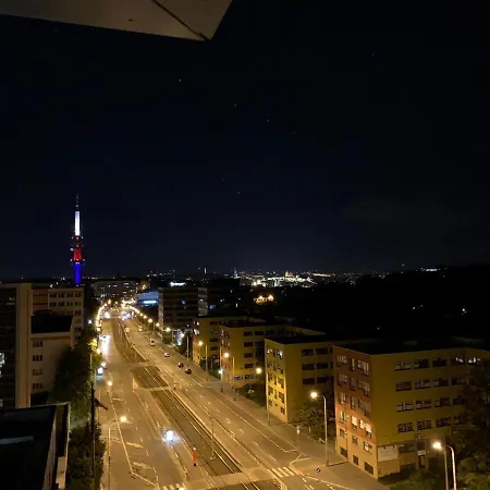 The Dawn Towers Zizkov Apartmán